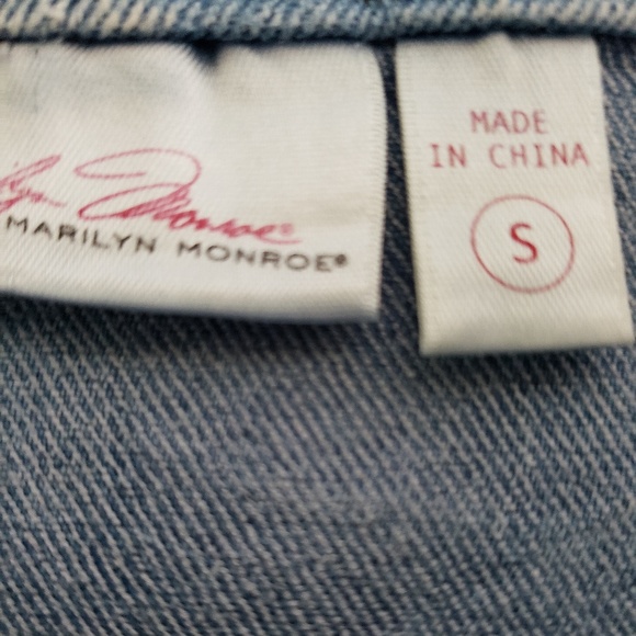 NWT Marilyn Monroe Jean Denim Skirt - Picture 3 of 9